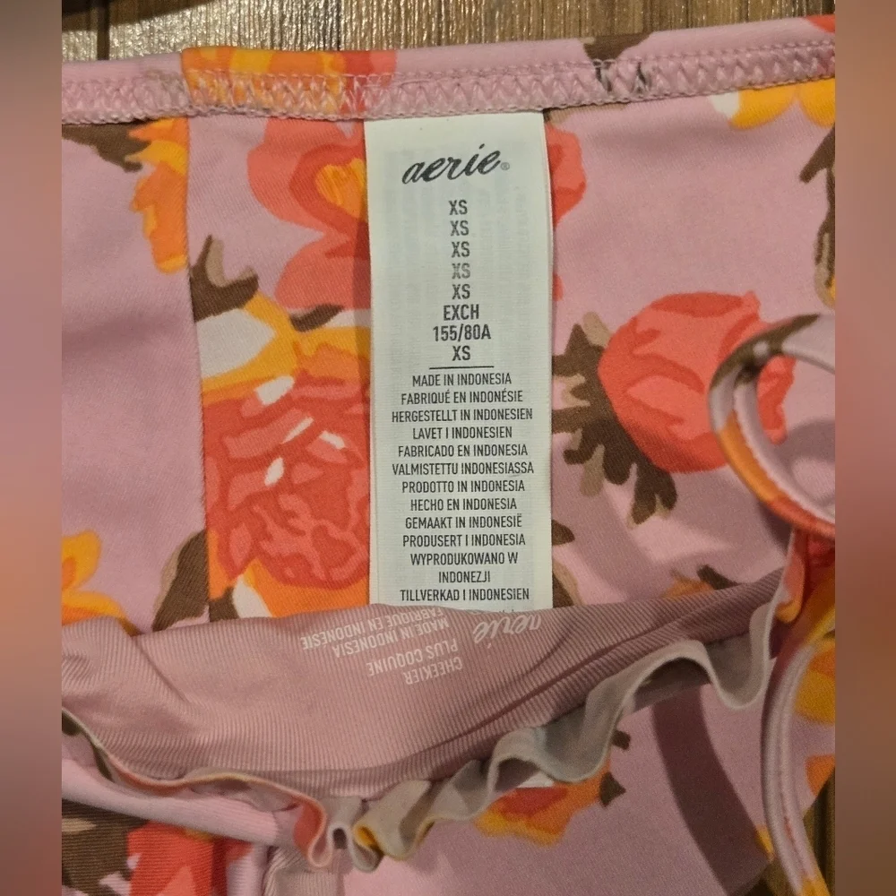 💚 NWT Aerie Swim and Pretty Little Thing Bundle Set